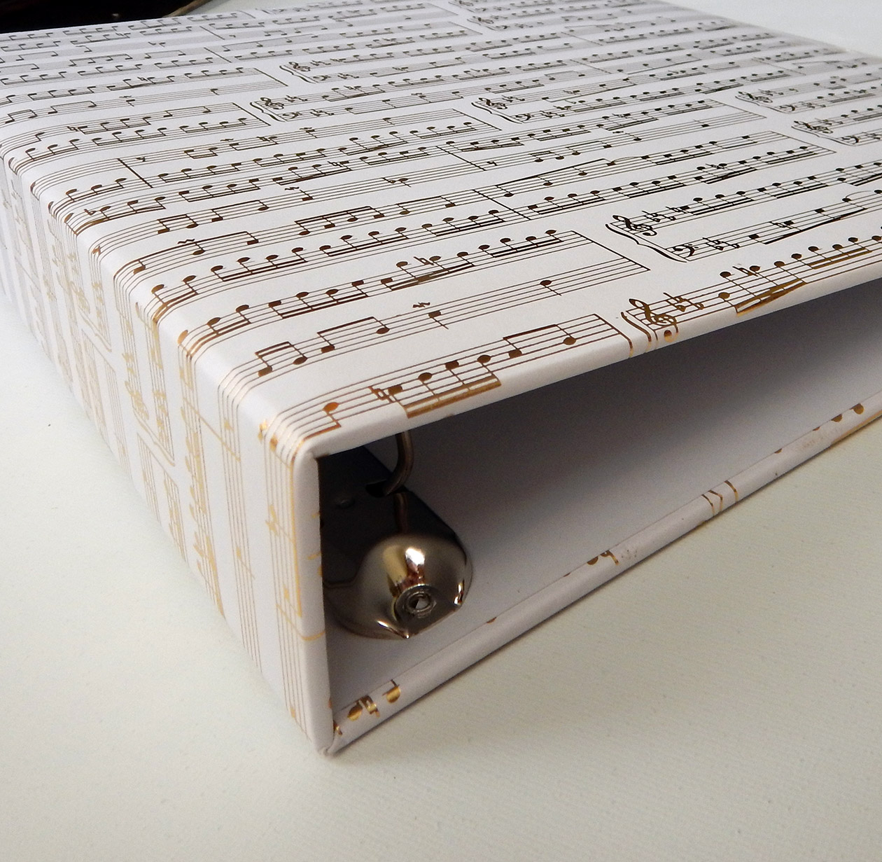 musical-8-5-x-11-3-ring-binder-photo-album